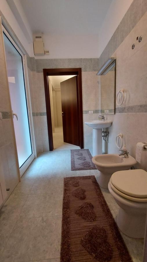 Ferienwohnung Casa Mya Monopoli Exterior foto