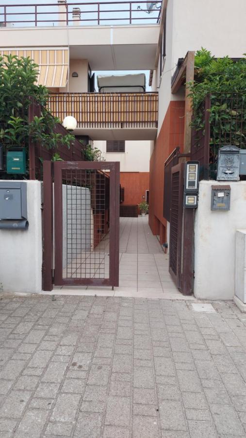 Ferienwohnung Casa Mya Monopoli Exterior foto