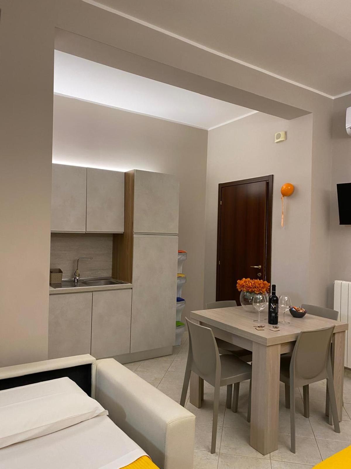 Ferienwohnung Casa Mya Monopoli Exterior foto