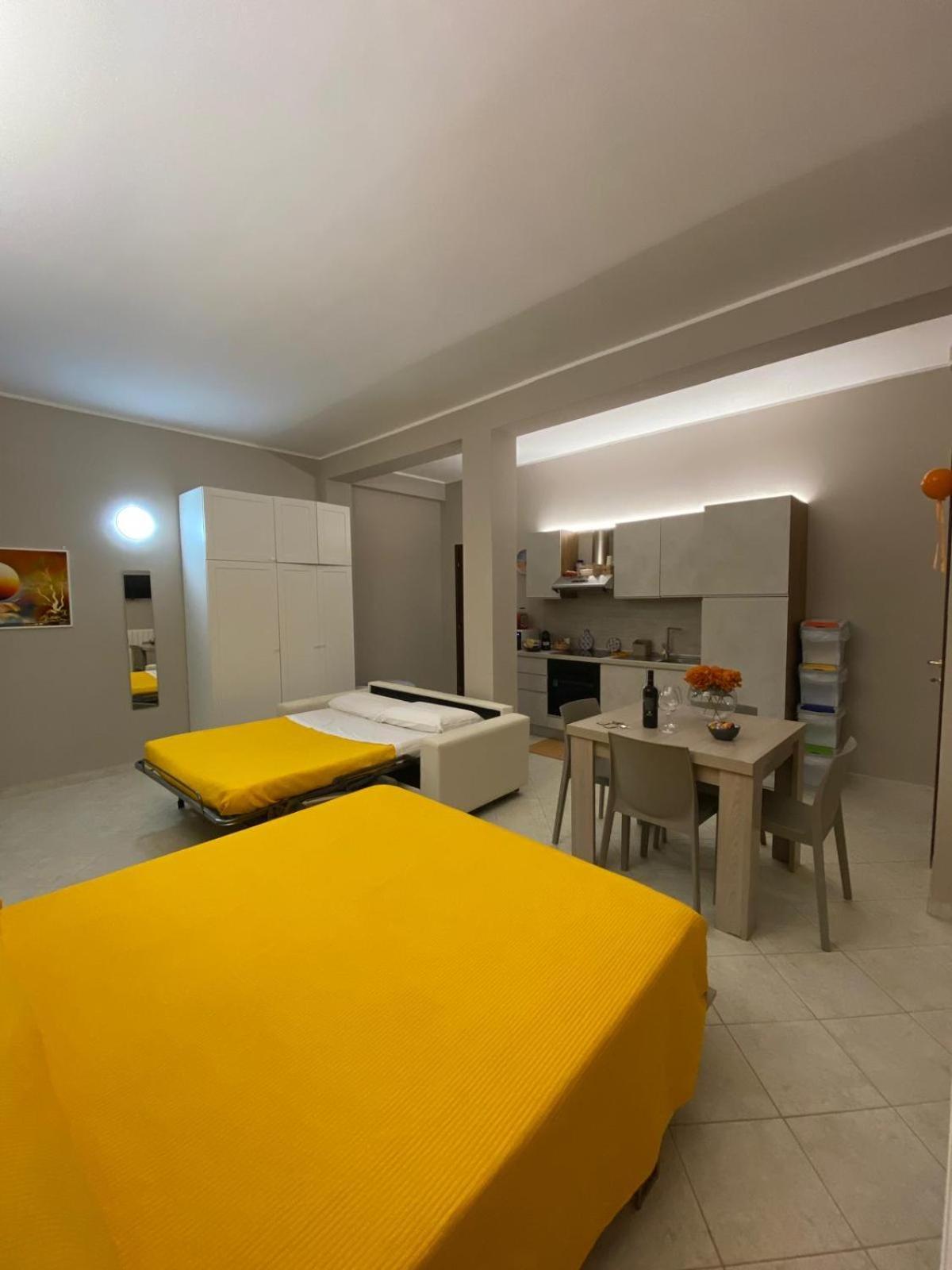 Ferienwohnung Casa Mya Monopoli Exterior foto